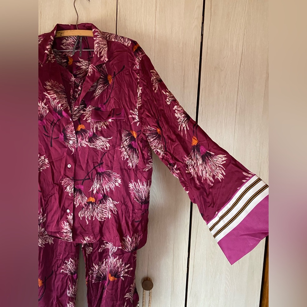 Anthropologie pjs - Picture 11 of 16